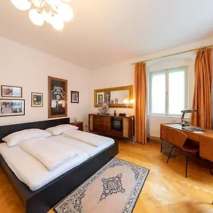 https://sixties-appartement.graz-austria-hotels.com